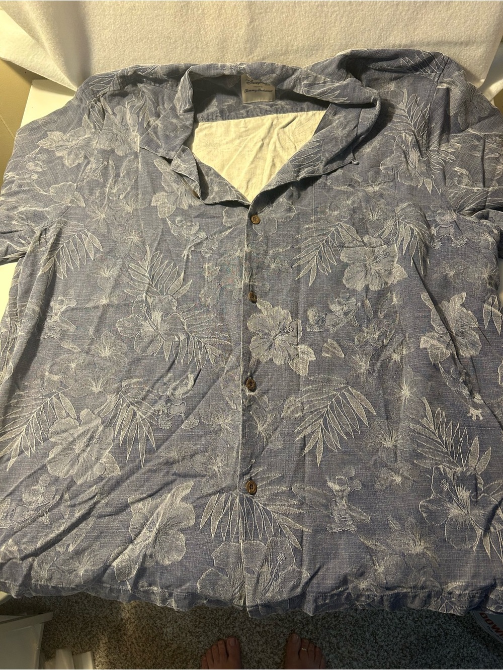 Disney by Tommy Bahama Blue Floral Short-Sleeve Button-Down Shirt